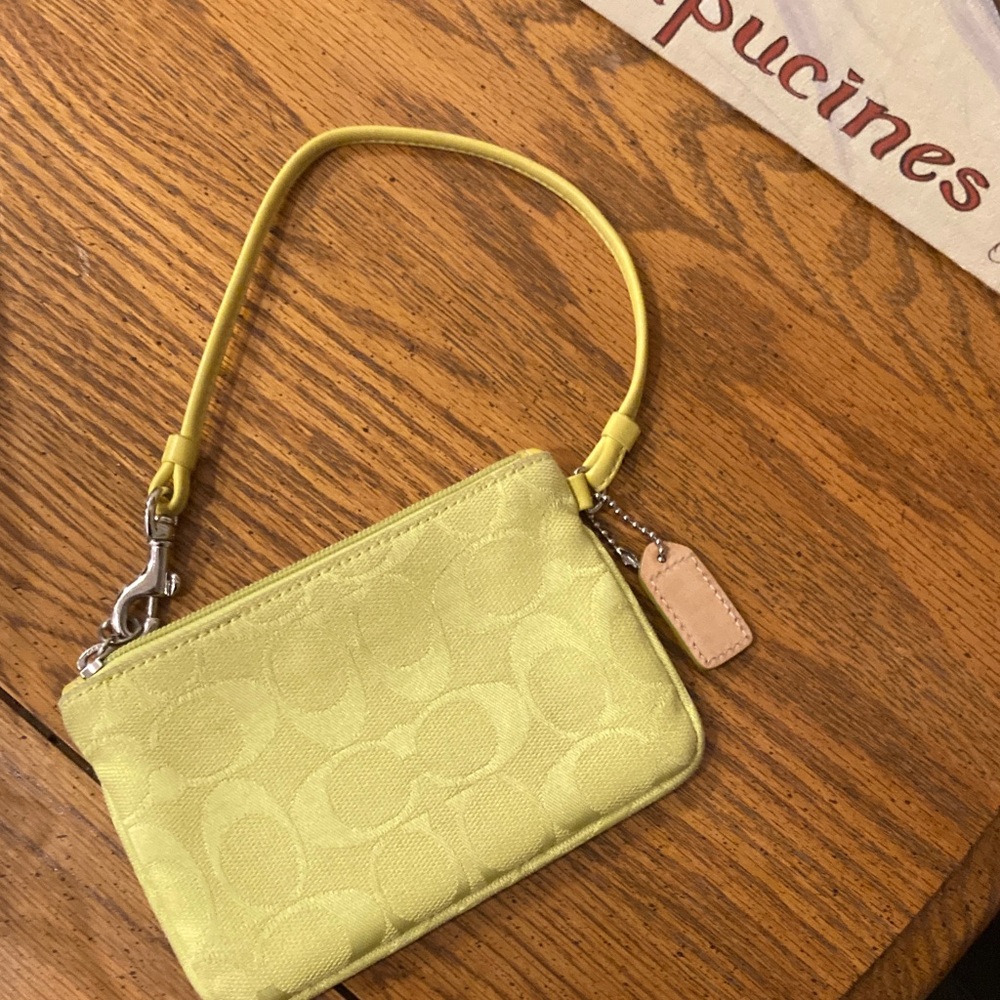 Coach Signature C Wristlet- green/yellow - Picture 9 of 9